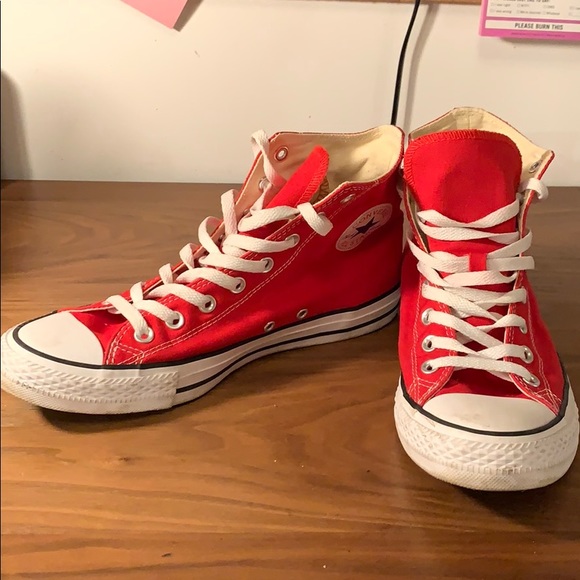 Men’s red converse size 9 - Picture 1 of 4